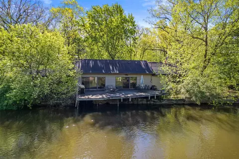 7251 Thornapple Dales, Alto, MI 49302