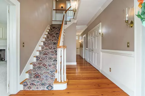 327 N Sycamore, Marshall, MI 49068