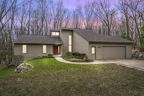 6439 Killington, Kalamazoo, MI 49009