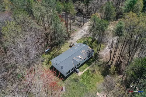 11923 E Spencer, Sumner, MI 48889 photo 32