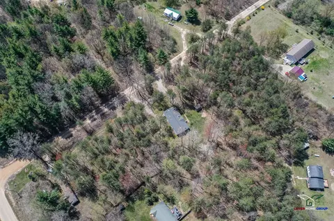 11923 E Spencer, Sumner, MI 48889 photo 36
