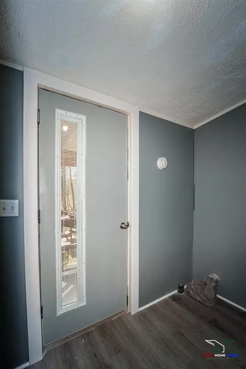 11923 E Spencer, Sumner, MI 48889 photo 14
