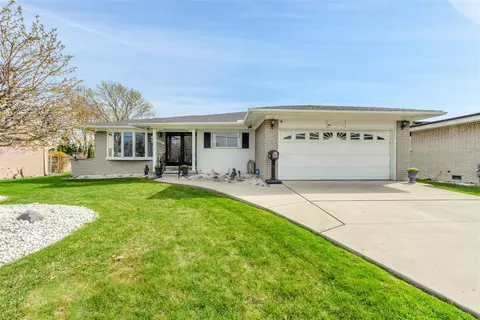 17405 Goddard, Southgate, MI 48195