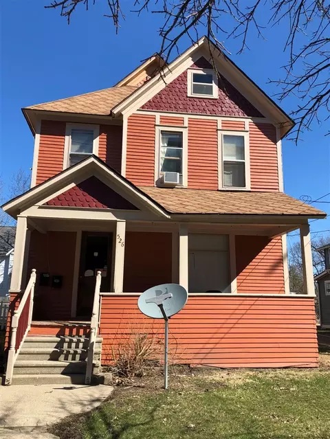 526 W Dutton, Kalamazoo, MI 49007
