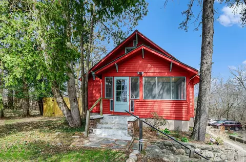 1703 Broadway, Ann Arbor, MI 48105
