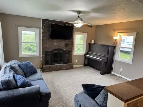 7105 Lessiter, Belding, MI 48809 photo 14