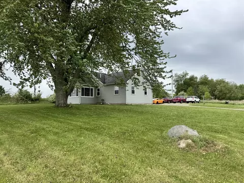 7105 Lessiter, Belding, MI 48809 photo 2