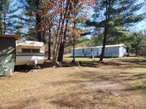 554 S Peacock, Baldwin, MI 49304