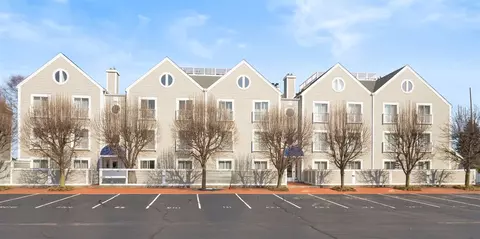 300 Oselka #362, New Buffalo, MI 49117
