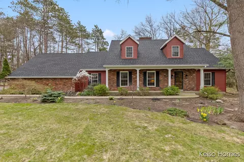 3310 Lake, Allegan, MI 49010