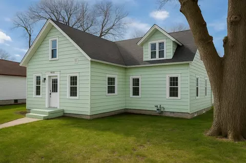 1838 S Getty, Muskegon, MI 49442
