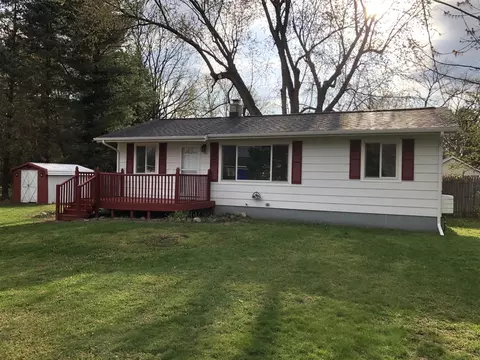 734 Best, Vicksburg, MI 49097