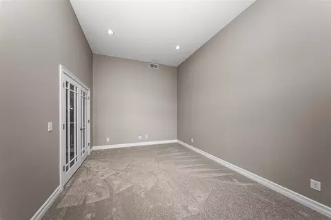 Bedroom - 882 Pinecrest, Dexter, MI 48130 photo 7 of 10