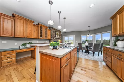 Kitchen - 882 Pinecrest, Dexter, MI 48130 photo 5 of 5