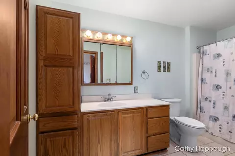 Bath - 2187 Bates, Ionia, MI 48846 photo 1 of 2