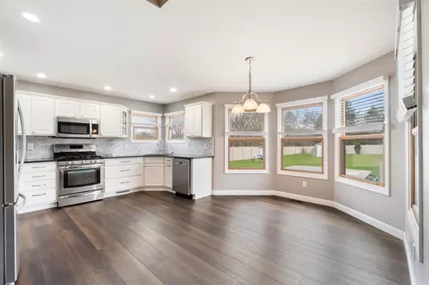 Other - 4030 Kingston, Jackson, MI 49203 photo 3 of 17