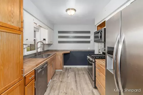 Kitchen - 4136 Ranchero, Dorr, MI 49323 photo 1 of 3