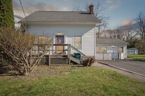2015 Hamelon, Lansing, MI 48910