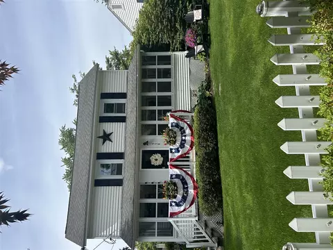 558 Mason, Saugatuck, MI 49453