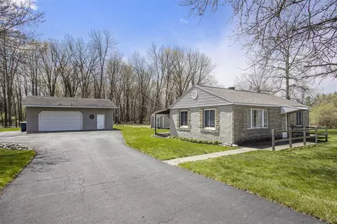 3506 Lake, Kalamazoo, MI 49048