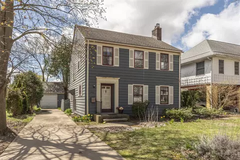 1405 Harbooke, Ann Arbor, MI 48103