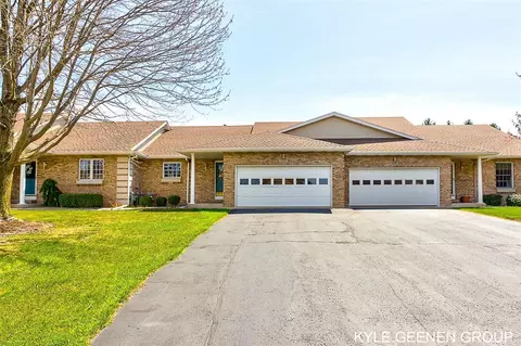 3058 Regency, Zeeland, MI 49464
