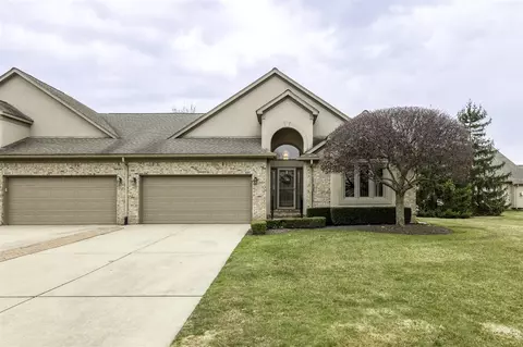 52817 Hunters Pte, Macomb, MI 48042