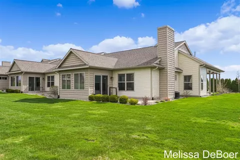 1284 St Andrews #44, Holland, MI 49423