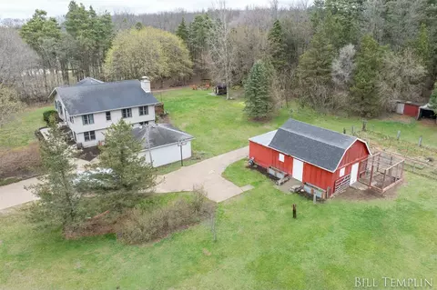 8054 Myers Lk, Rockford, MI 49341