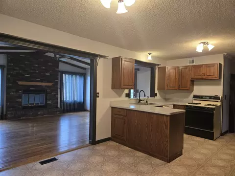 30416 Torry, Flat Rock, MI 48134 photo 7