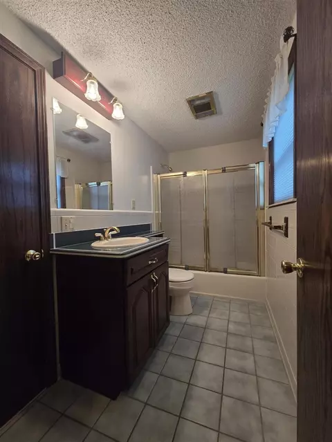 30416 Torry, Flat Rock, MI 48134 photo 19