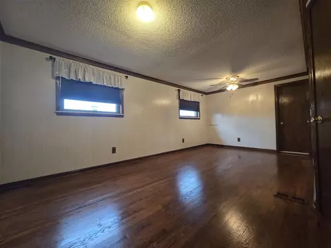 30416 Torry, Flat Rock, MI 48134 photo 24