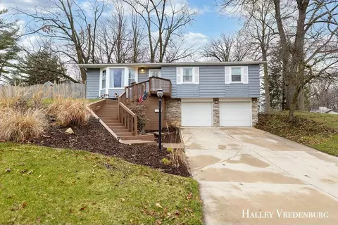 4599 Lantern, Comstock Park, MI 49321