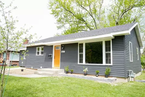 1807 Leonard, Grand Rapids, MI 49504