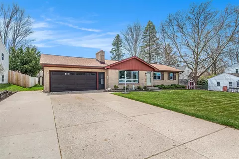 3950 40th, Grandville, MI 49418