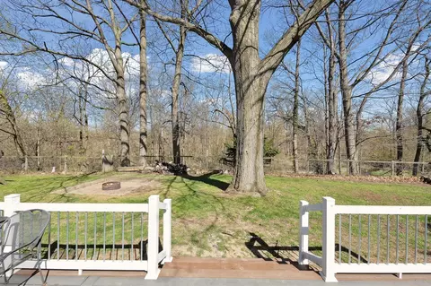 Exterior - 32482 Woodbrook, Wayne, MI 48184 photo 9 of 17