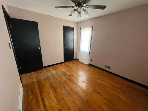 33958 Harroun, Wayne, MI 48184 photo 17