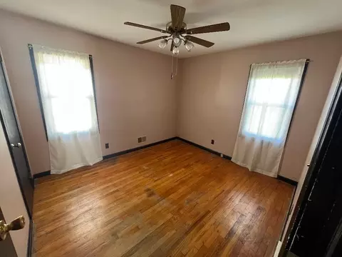 33958 Harroun, Wayne, MI 48184 photo 16