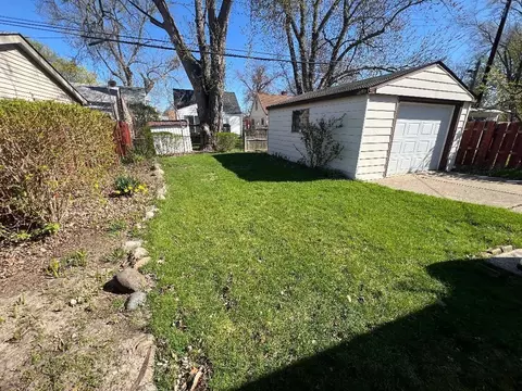 33958 Harroun, Wayne, MI 48184 photo 4