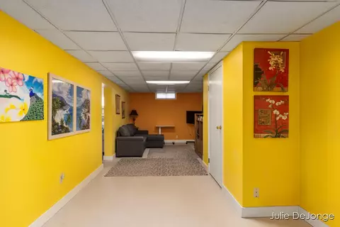 521 Adapointe, Ada, MI 49301 photo 20