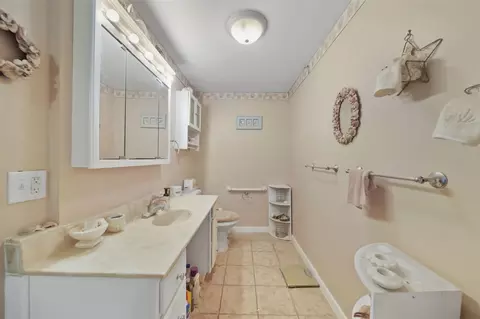 113 Marietta, Spring Arbor, MI 49283 photo 21