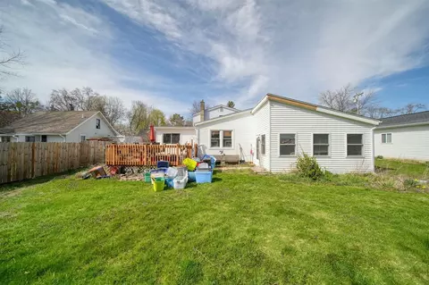 113 Marietta, Spring Arbor, MI 49283 photo 45