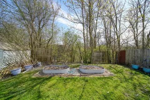 113 Marietta, Spring Arbor, MI 49283 photo 33