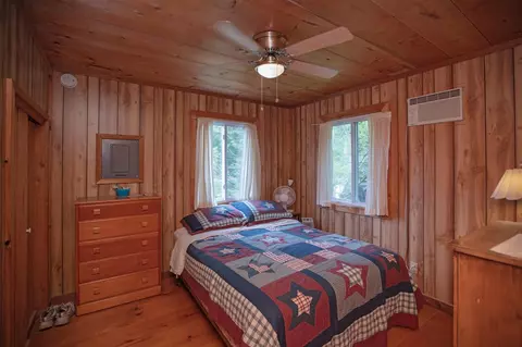 Bedroom - 126 Diamond, Cassopolis, MI 49031 photo 1 of 1