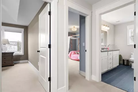 Entry Way - 127 Leith, Brighton, MI 48116 photo 6 of 8