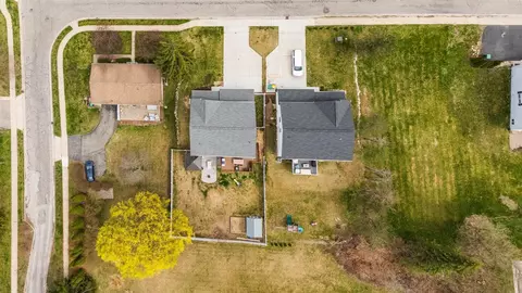 View/Area - 127 Leith, Brighton, MI 48116 photo 3 of 11