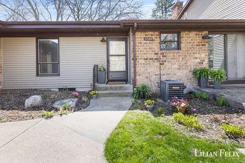 2580 Knightsbridge, Grand Rapids, MI 49546
