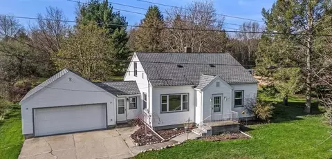1579 W Mcmillan, Muskegon, MI 49445