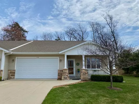 1220 Blue Heron, Ludington, MI 49431