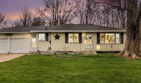 1991 Greenly, Grandville, MI 49418
